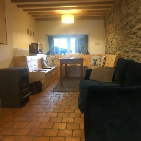Chez Le Roi Du Bois Holiday home *