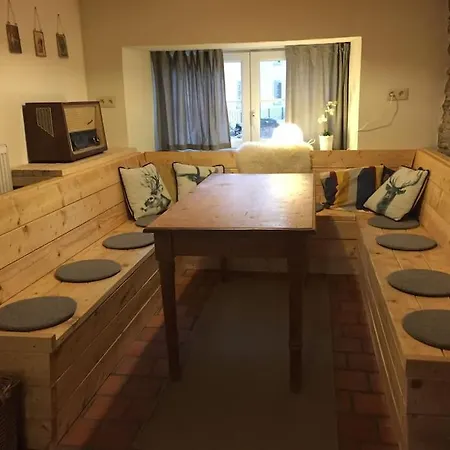 Chez Le Roi Du Bois Feriehus Vielsalm